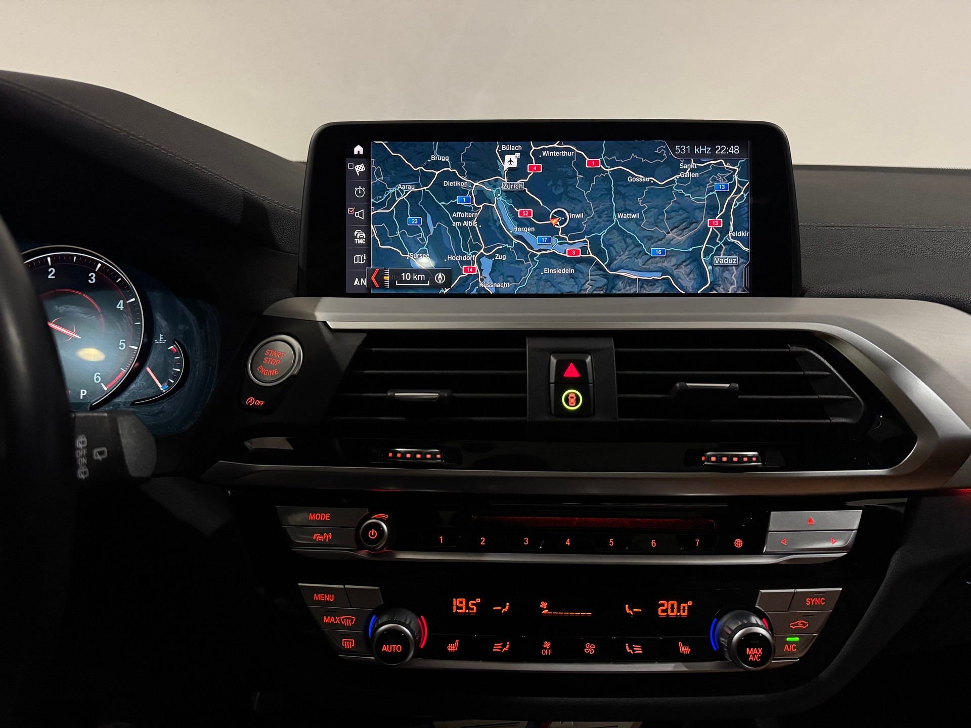 BMW X3 M40d M-Packet Steptronic I CH I AHK I-image-21