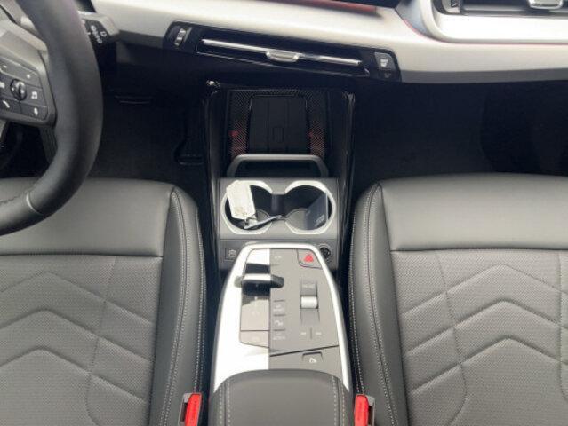 BMW X1 U11 30e xDrive-image-11