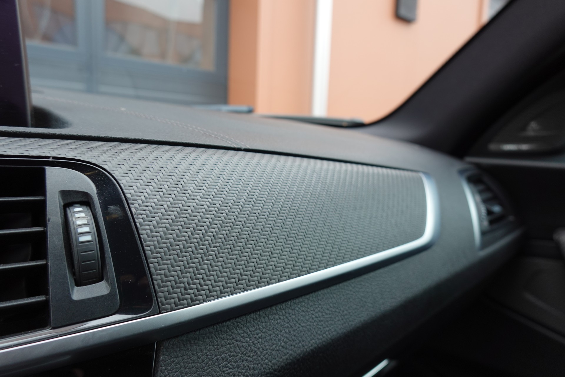 BMW M2 Competition "CH Auto * Intérieur Carbon * Sièges Electriques Mémoire * Volant Alcantara * Harman Kardon * Remus *"-image-22