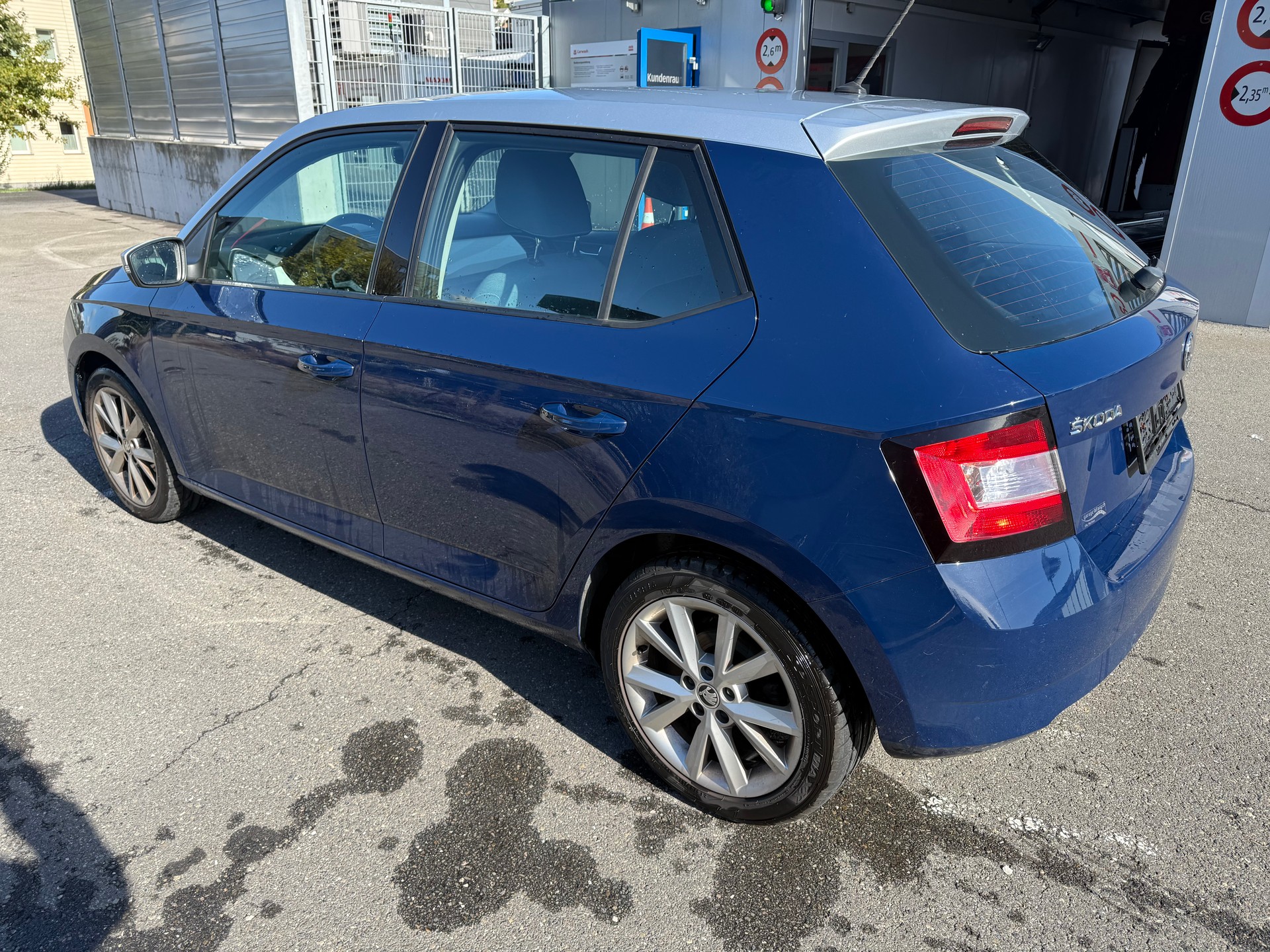 SKODA Fabia 1.2 TSI Style-image-5