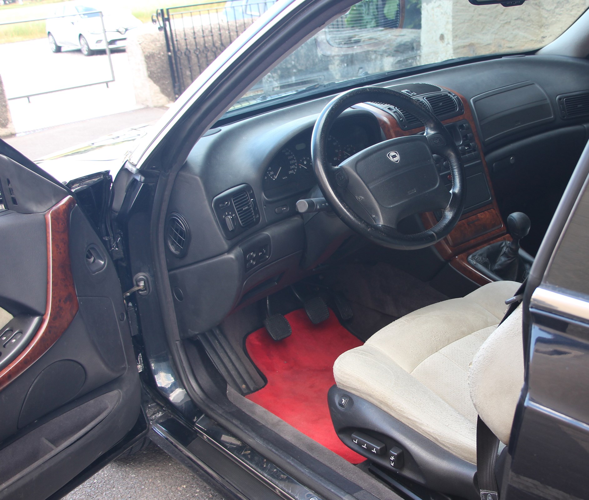 LANCIA Kappa 2.0 Turbo LS-image-6