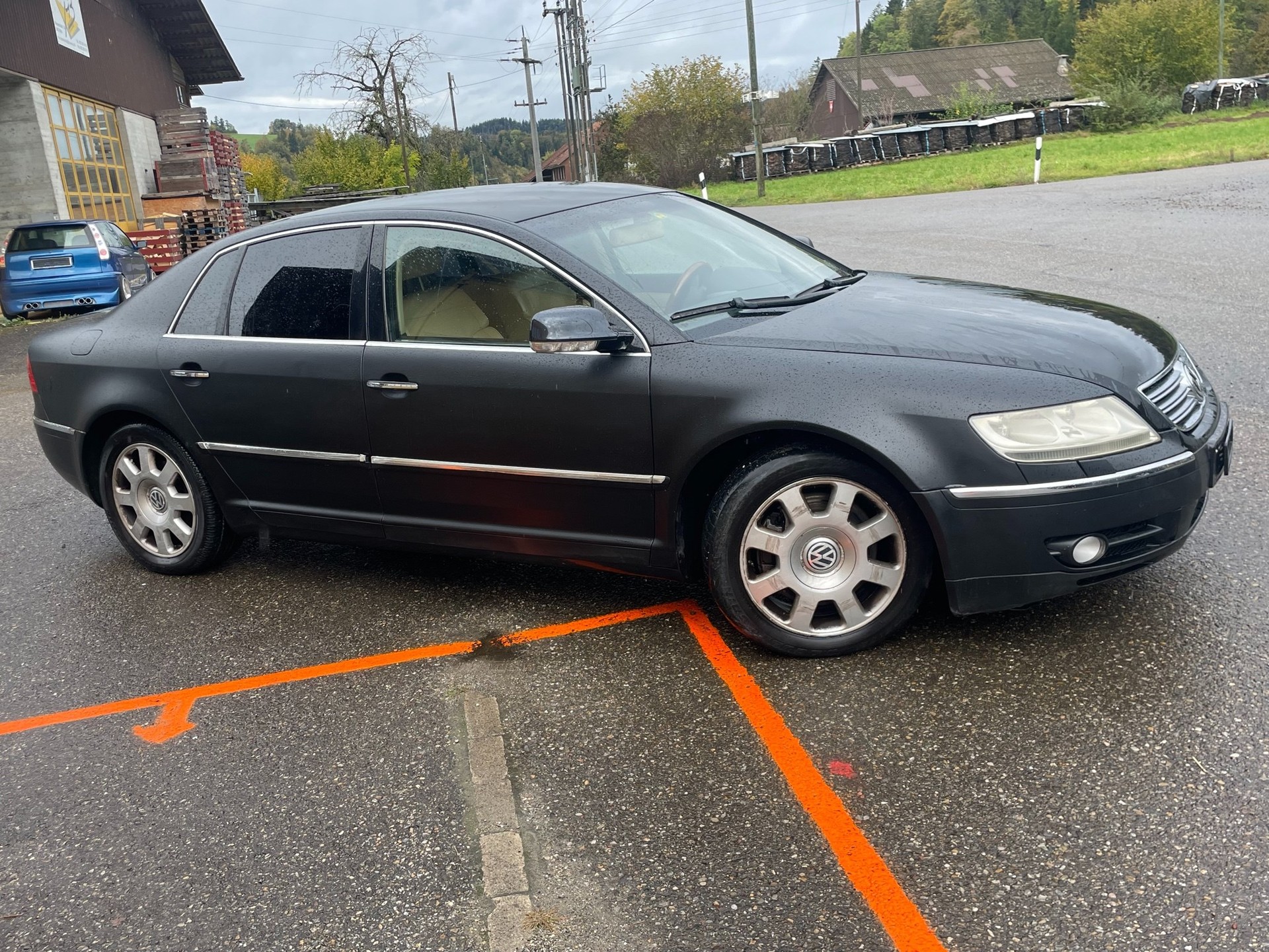 VW Phaeton 3.0 TDi V6 4Motion-image-3