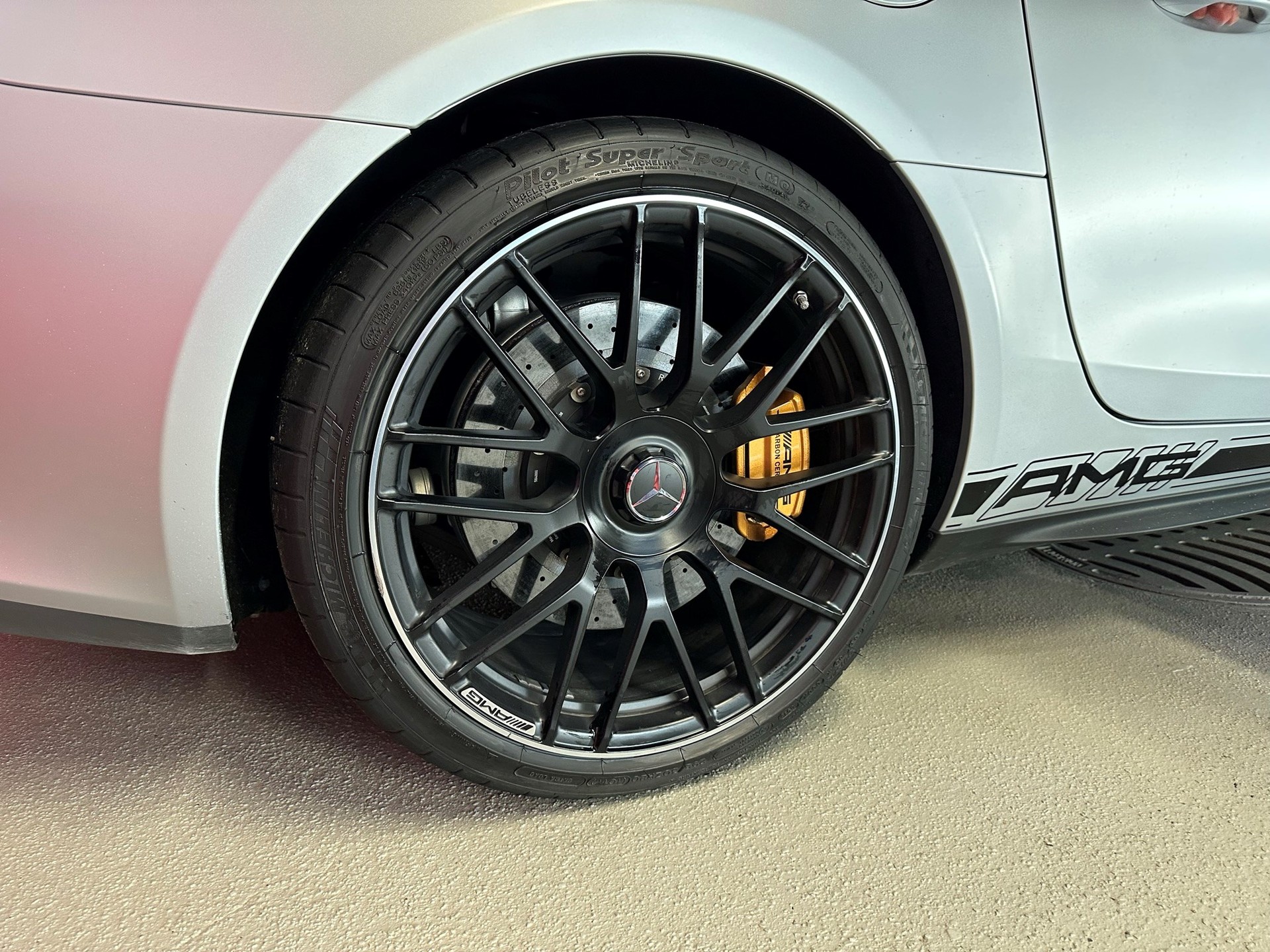MERCEDES-BENZ AMG GT S Edition 1 Speedshift DCT-image-3