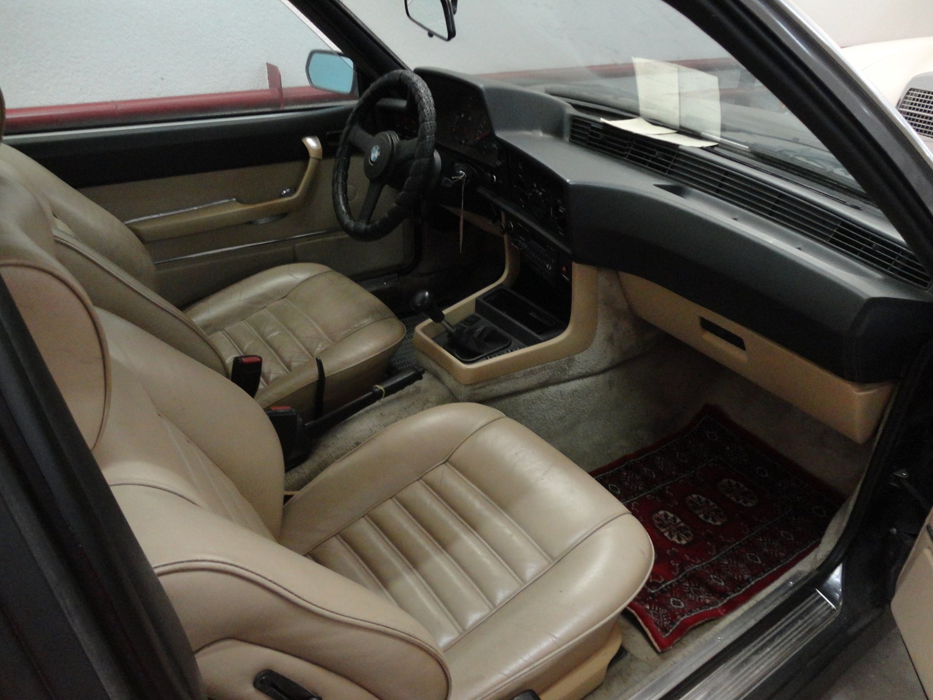 BMW 635 CSI-image-9