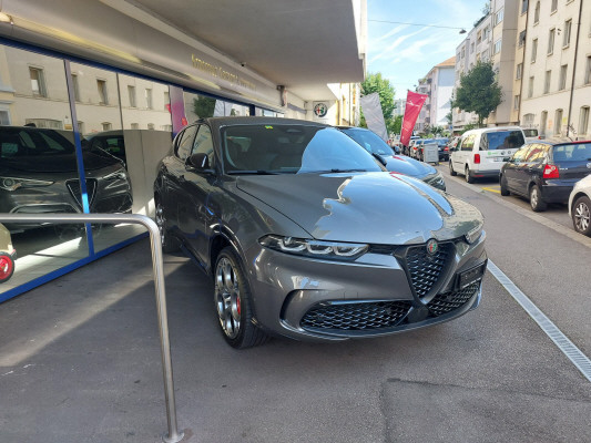 ALFA ROMEO Tonale PHEV Q4 Ti P. Prem-image-1