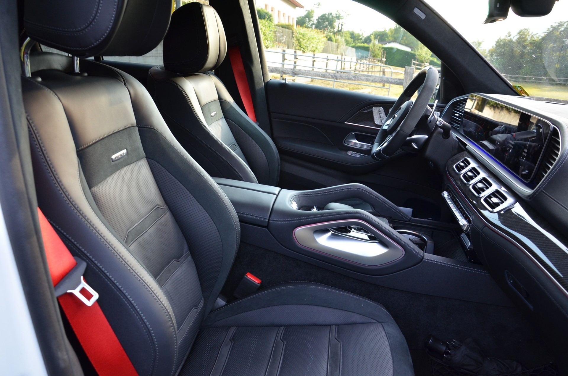 MERCEDES-BENZ GLE 53 AMG 4Matic+ 9G-Speedshift-image-3