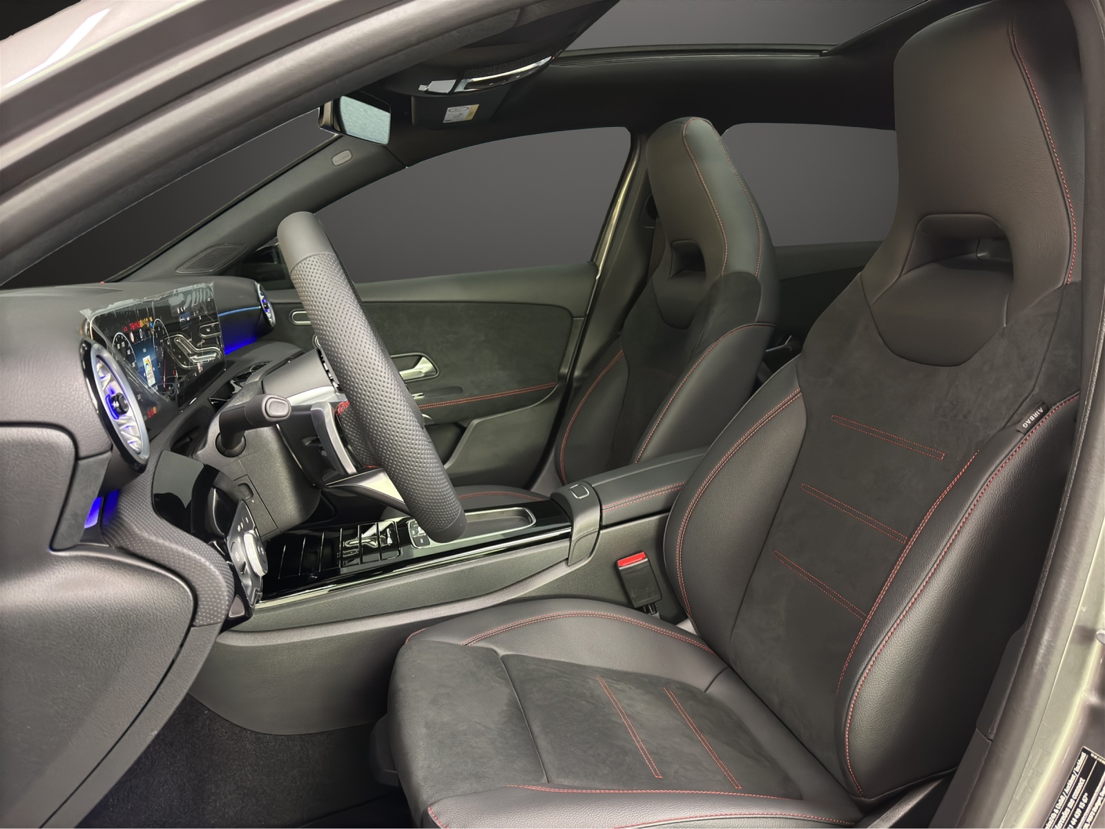 MERCEDES-BENZ A 220 4Matic 8G-DCT-image-7