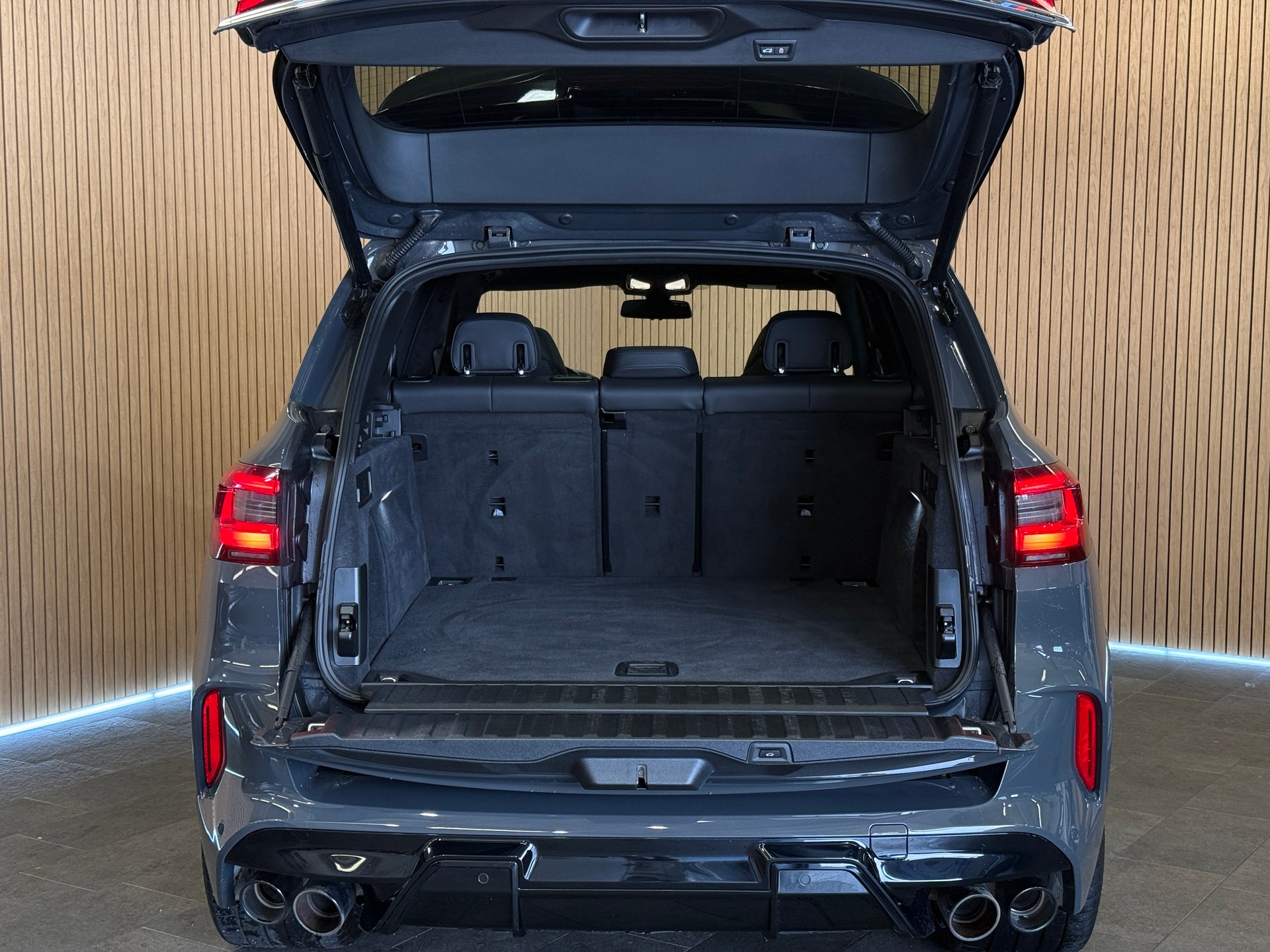 BMW X5M Competition Steptronic Competition-image-6