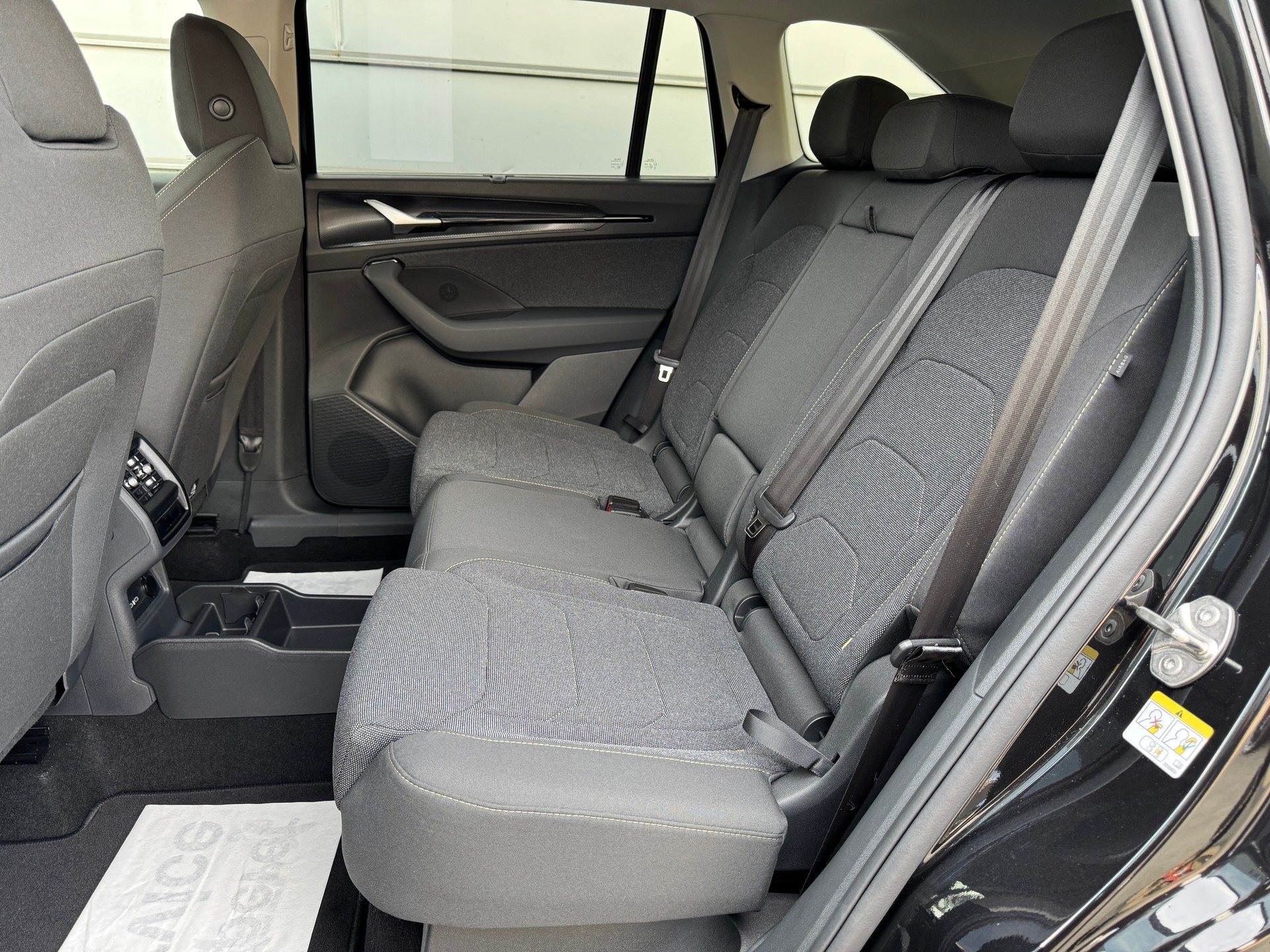 SKODA Kodiaq 1.5 TSI PHEV Selection-image-6