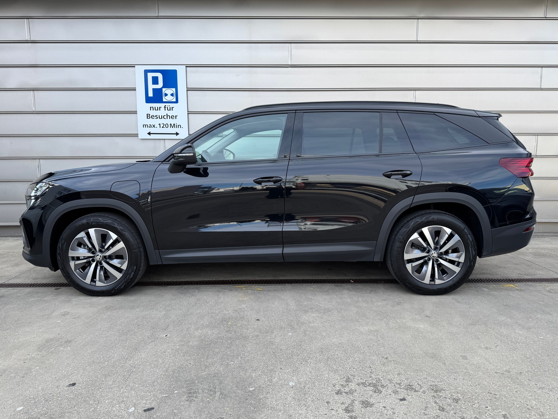 SKODA Kodiaq 1.5 TSI PHEV Selection-image-1
