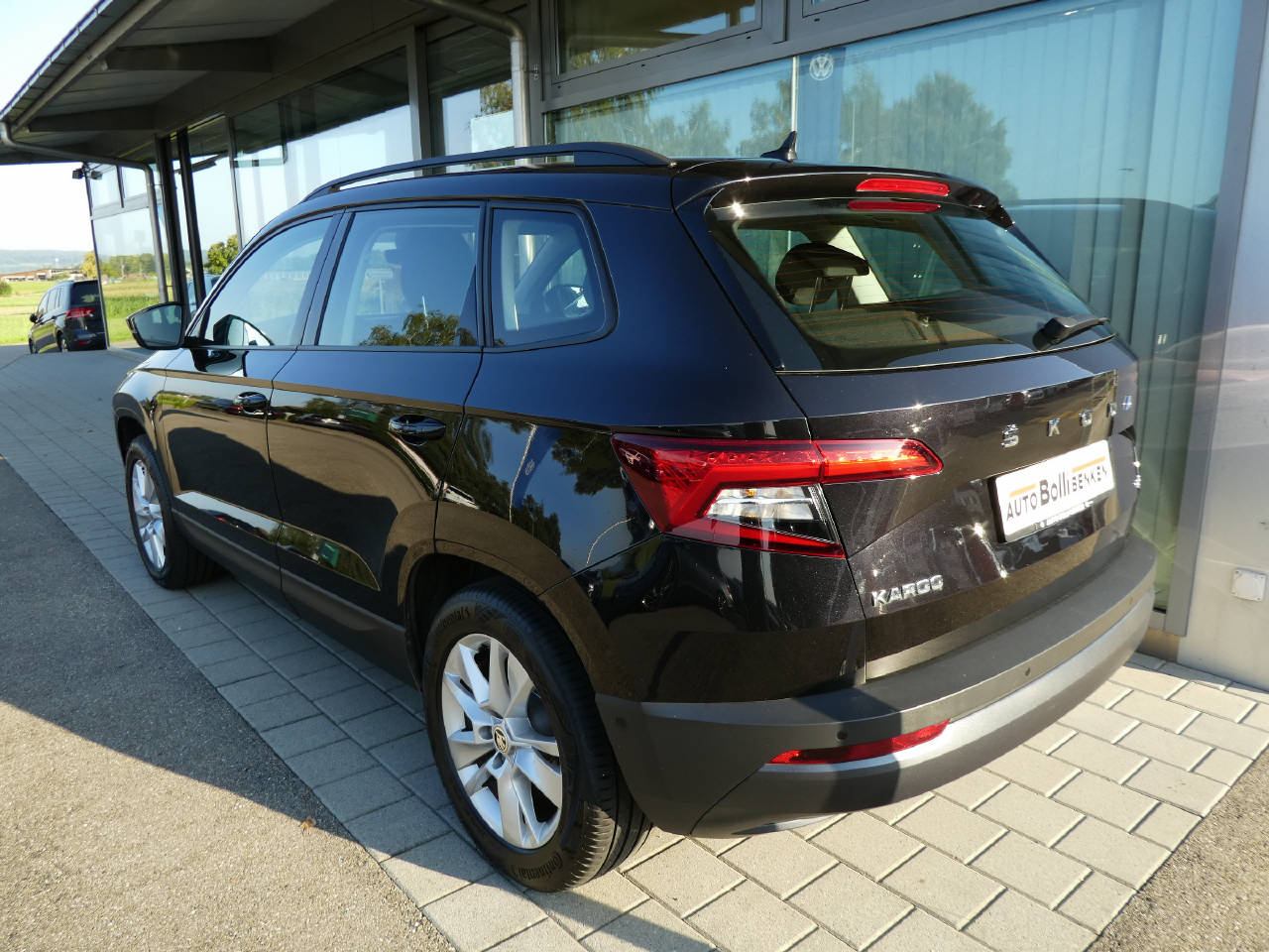 SKODA Karoq 2.0 TDI Style 4x4 DSG-image-5