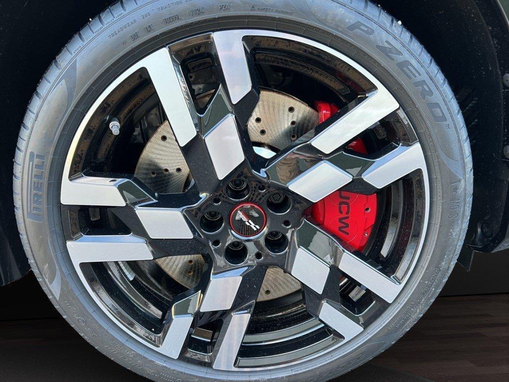 MINI Countryman U25 2.0i John Cooper Works ALL4-image-6