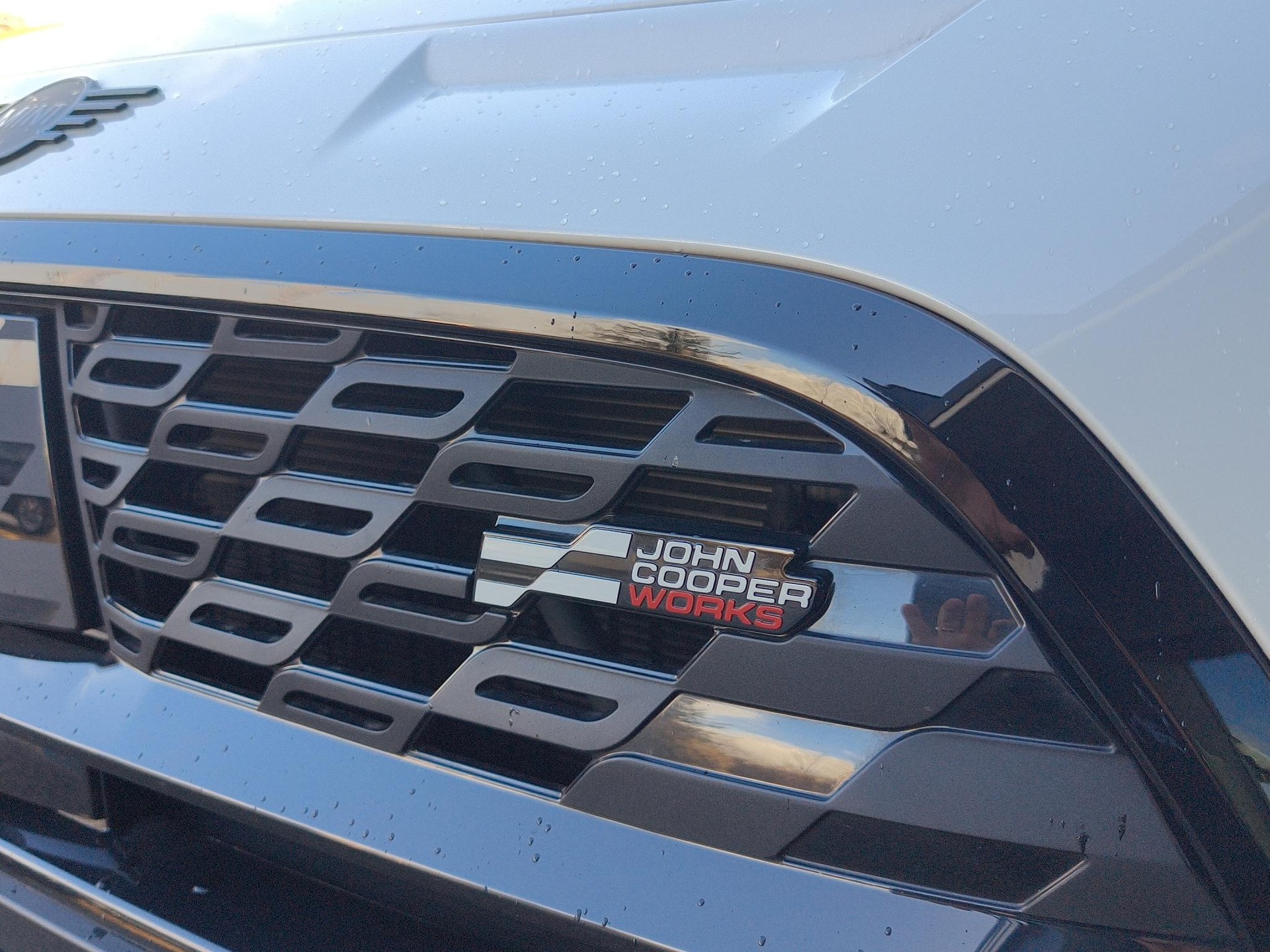 MINI Countryman U25 2.0i John Cooper Works ALL4-image-17