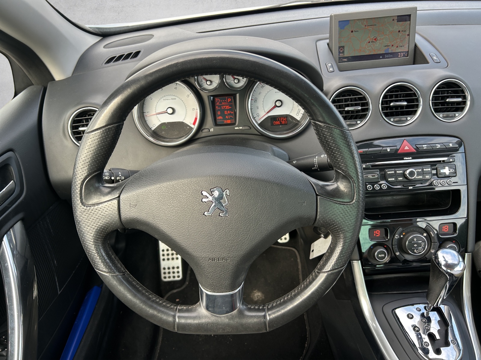 PEUGEOT 308 CC 1.6 16V Turbo Sport Pack Automatic-image-17