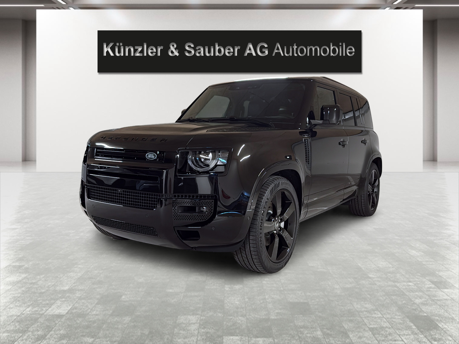 LAND ROVER Defender 110 3.0 D I6 300 X-Dynamic HSE AWD AT8