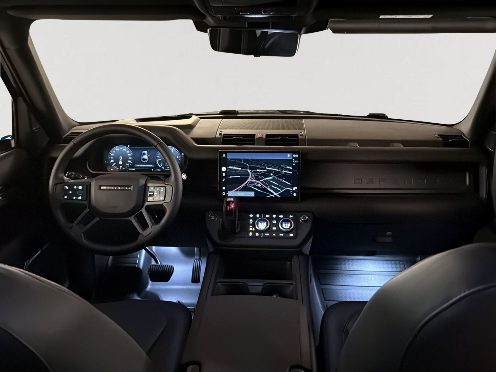 LAND ROVER Defender 110 3.0 D I6 300 X-Dynamic HSE AWD AT8-image-5