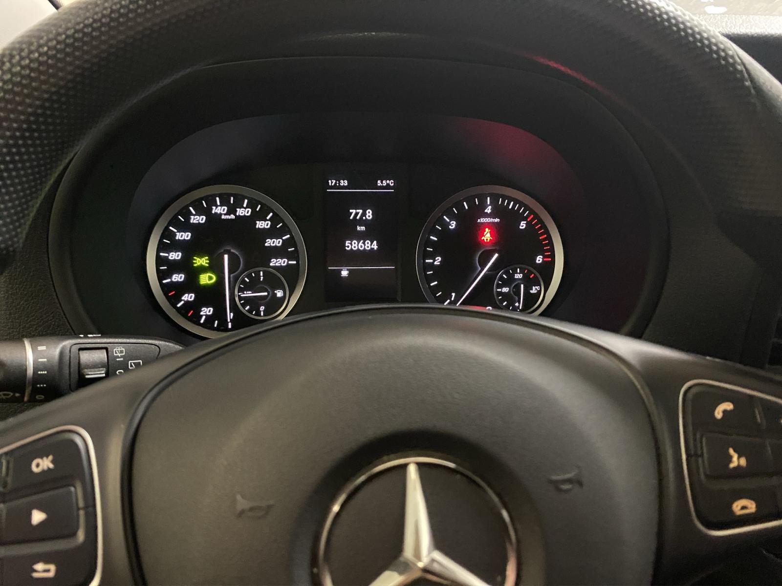 MERCEDES-BENZ Vito 116 CDI Base-image-10