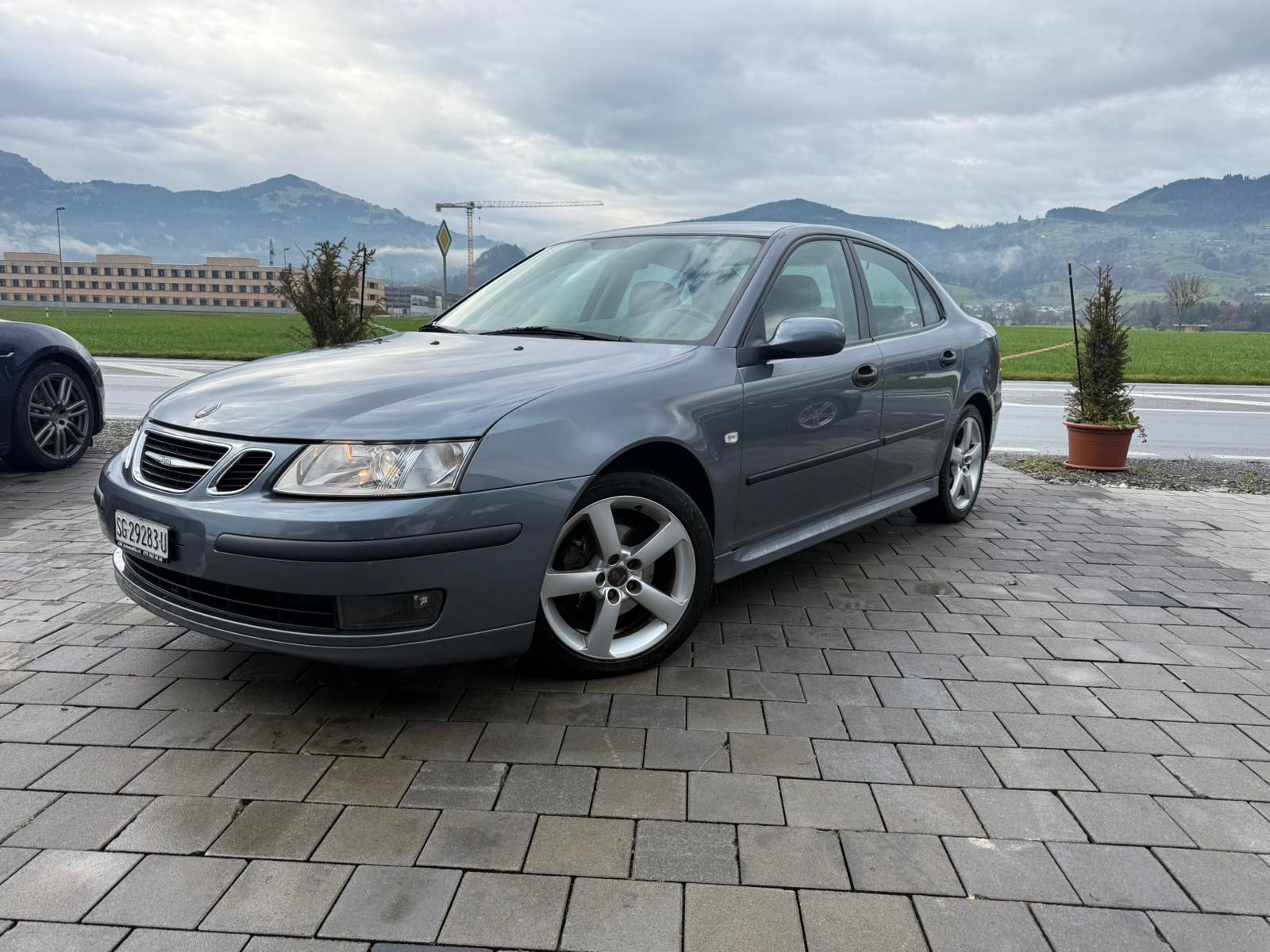 SAAB 9-3 1.9 TiD Vector Sport Automatic-image-0
