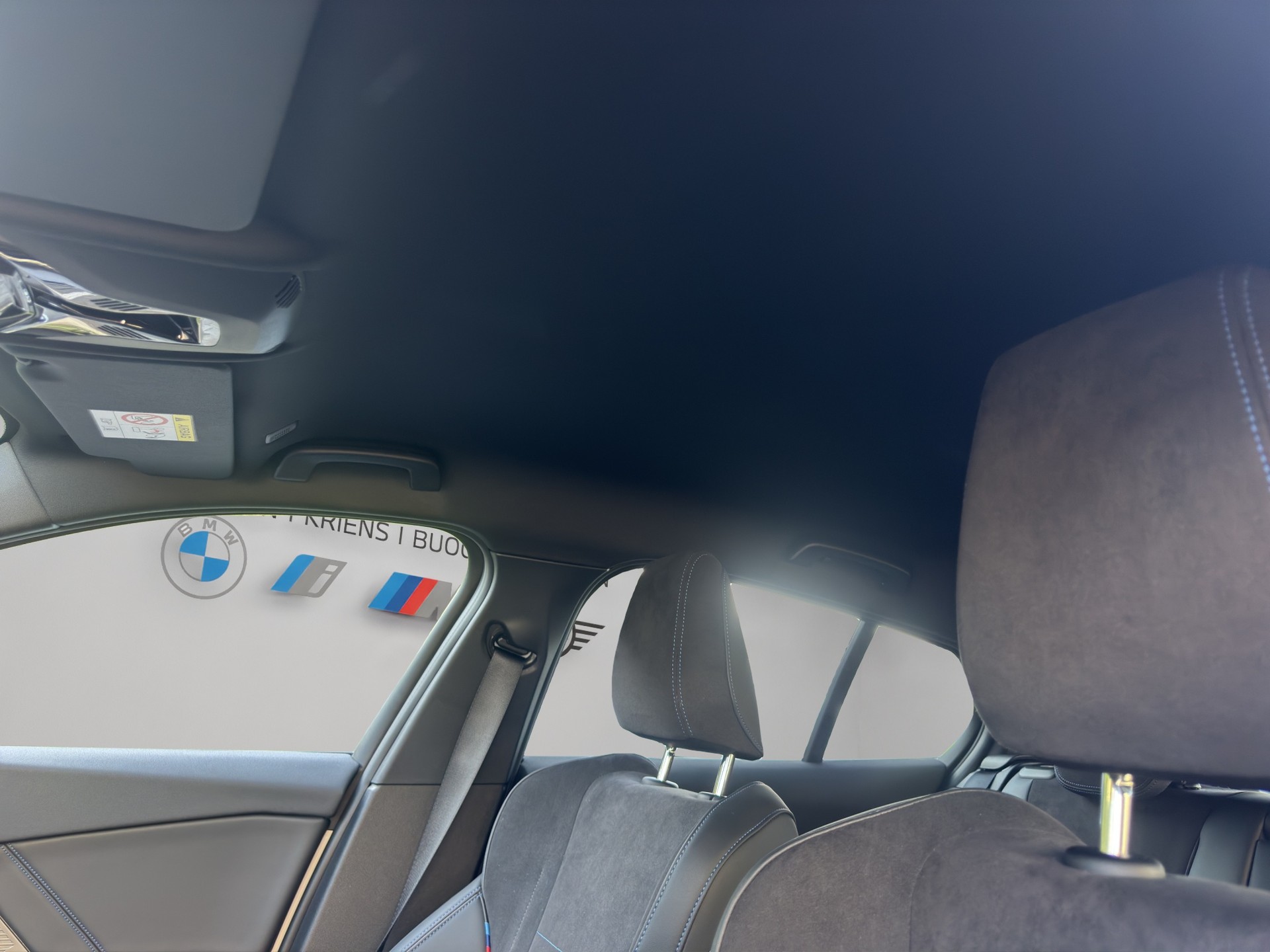 BMW 123 xDrive M Sport Steptronic-image-18
