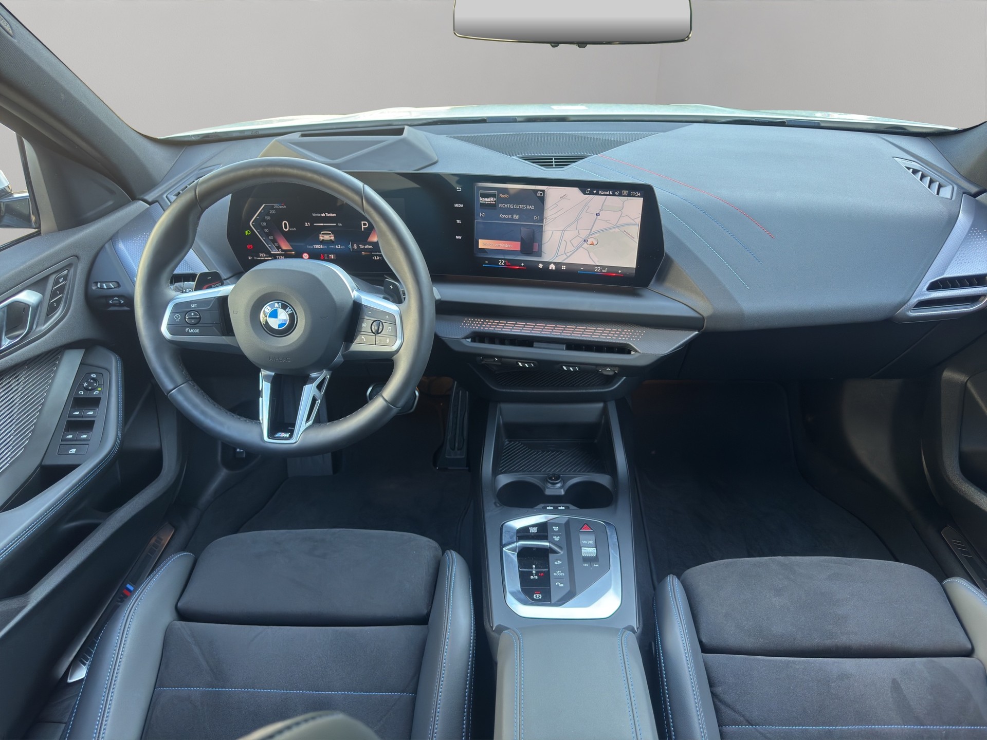 BMW 123 xDrive M Sport Steptronic-image-9