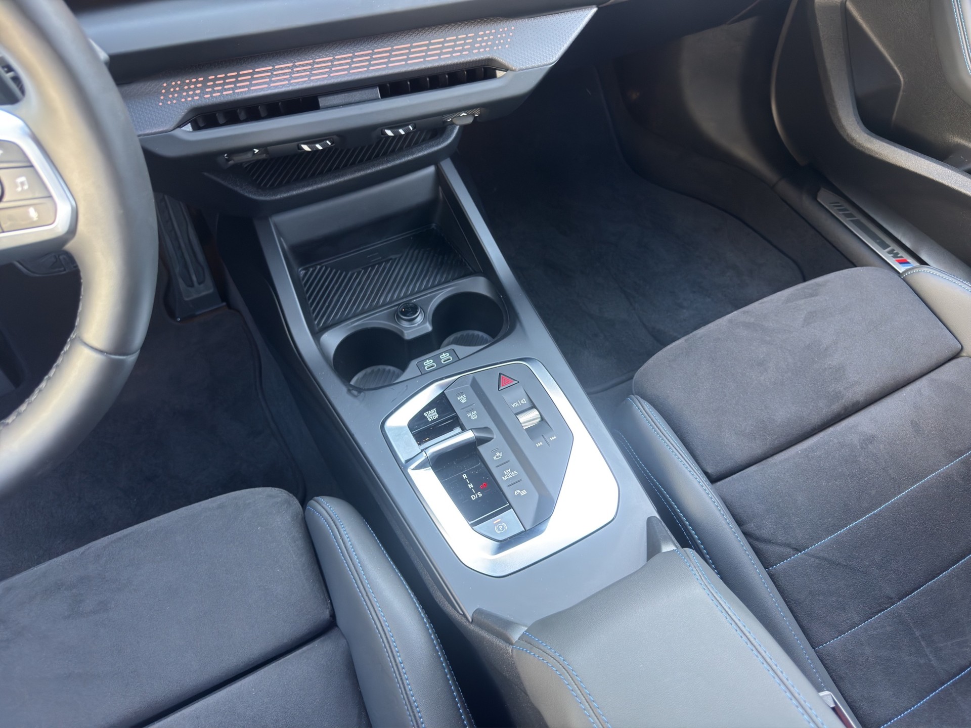 BMW 123 xDrive M Sport Steptronic-image-10
