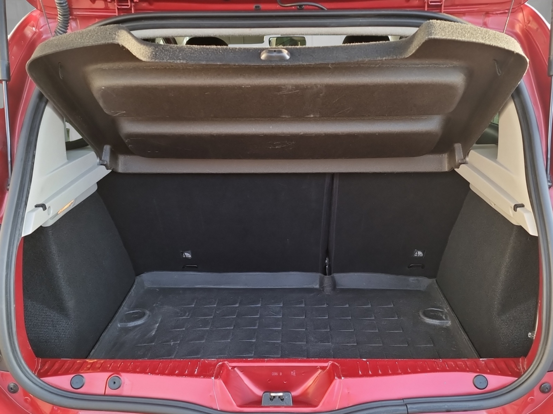 DACIA Sandero 0.9 TCe Stepway Lauréate-image-9