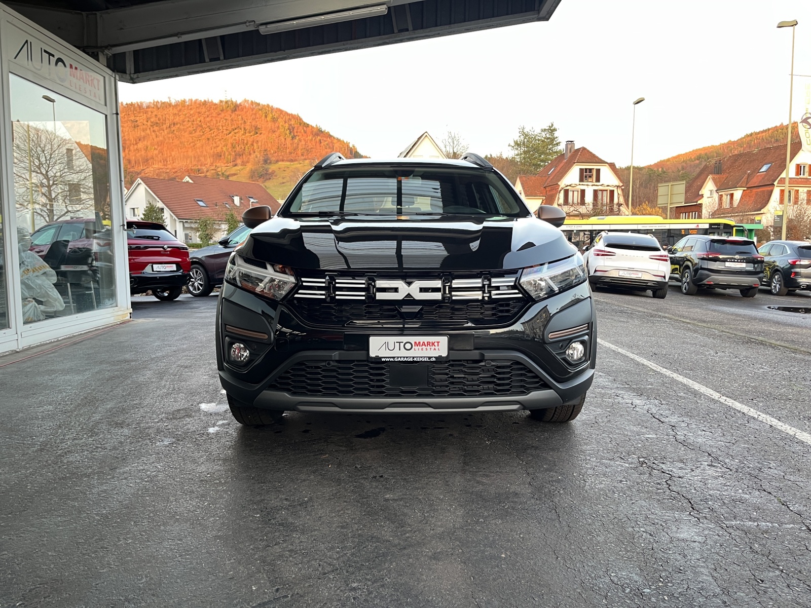 DACIA Jogger HEV 140 Extreme-image-3