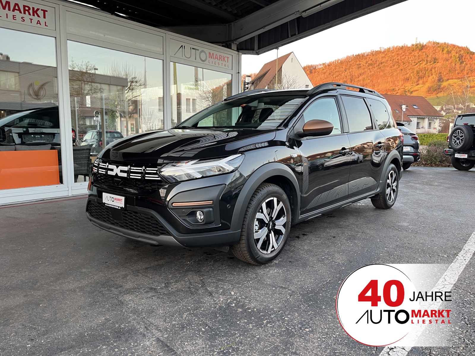 DACIA Jogger HEV 140 Extreme-image-0