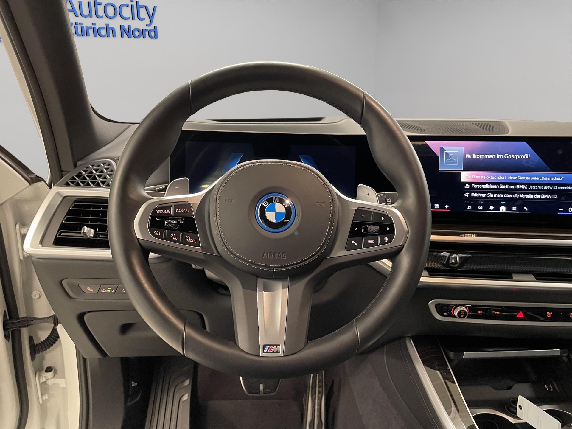 BMW X5 xDrive50e SAG-image-12