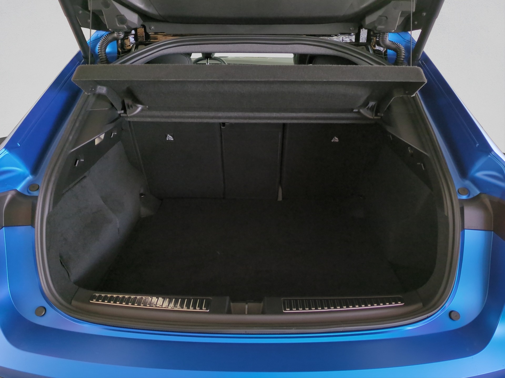 RENAULT Rafale 1.2 E-Tech Plug-in Hybrid 300 4x4 Atelier Alpine-image-14