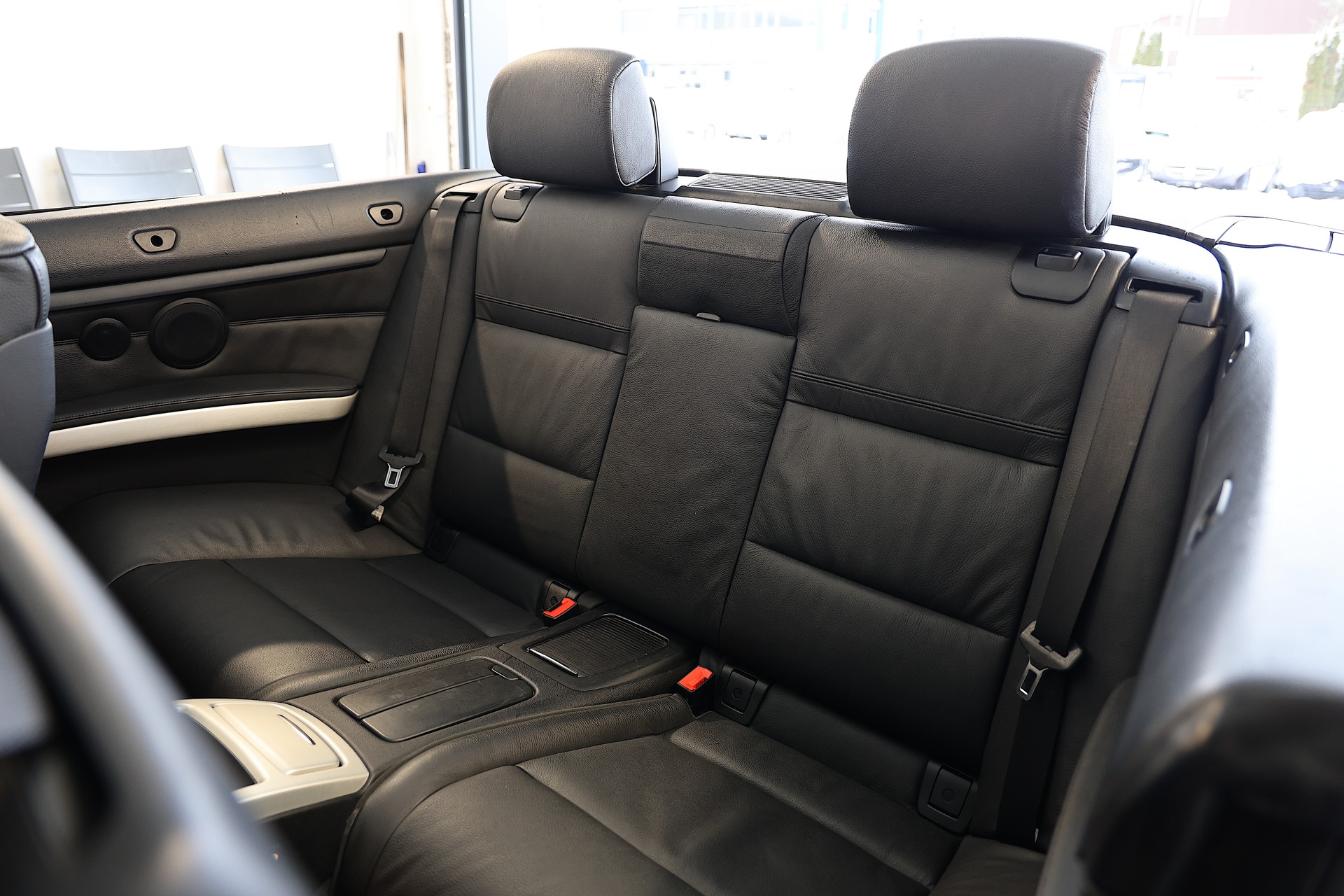 BMW 325i Cabriolet Steptronic-image-14