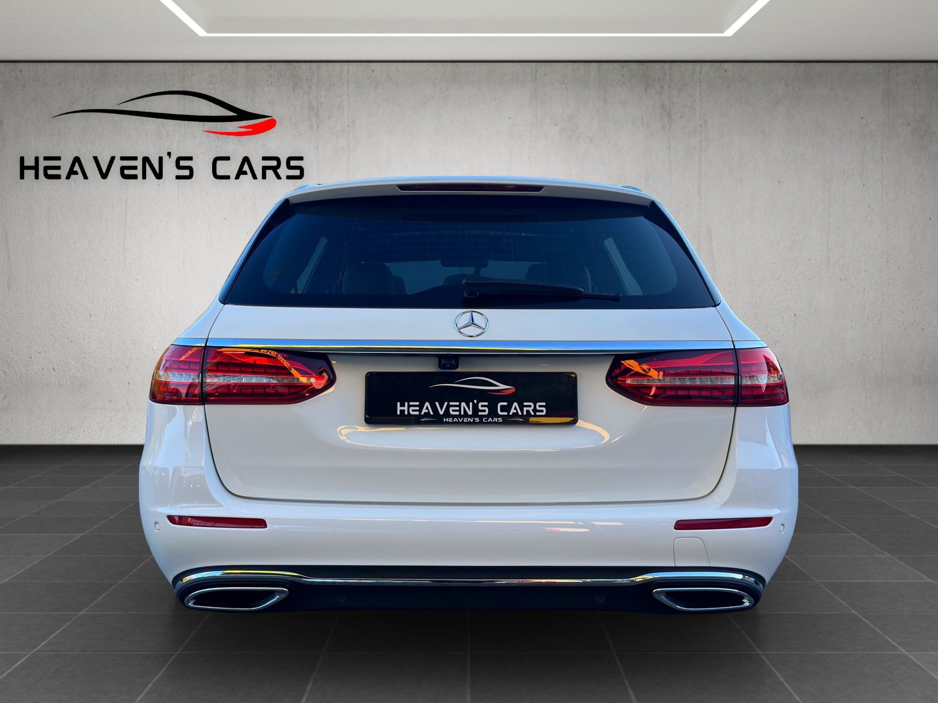 MERCEDES-BENZ E 220 d T 4Matic Avantgarde 9G-Tronic-showroom-element-2