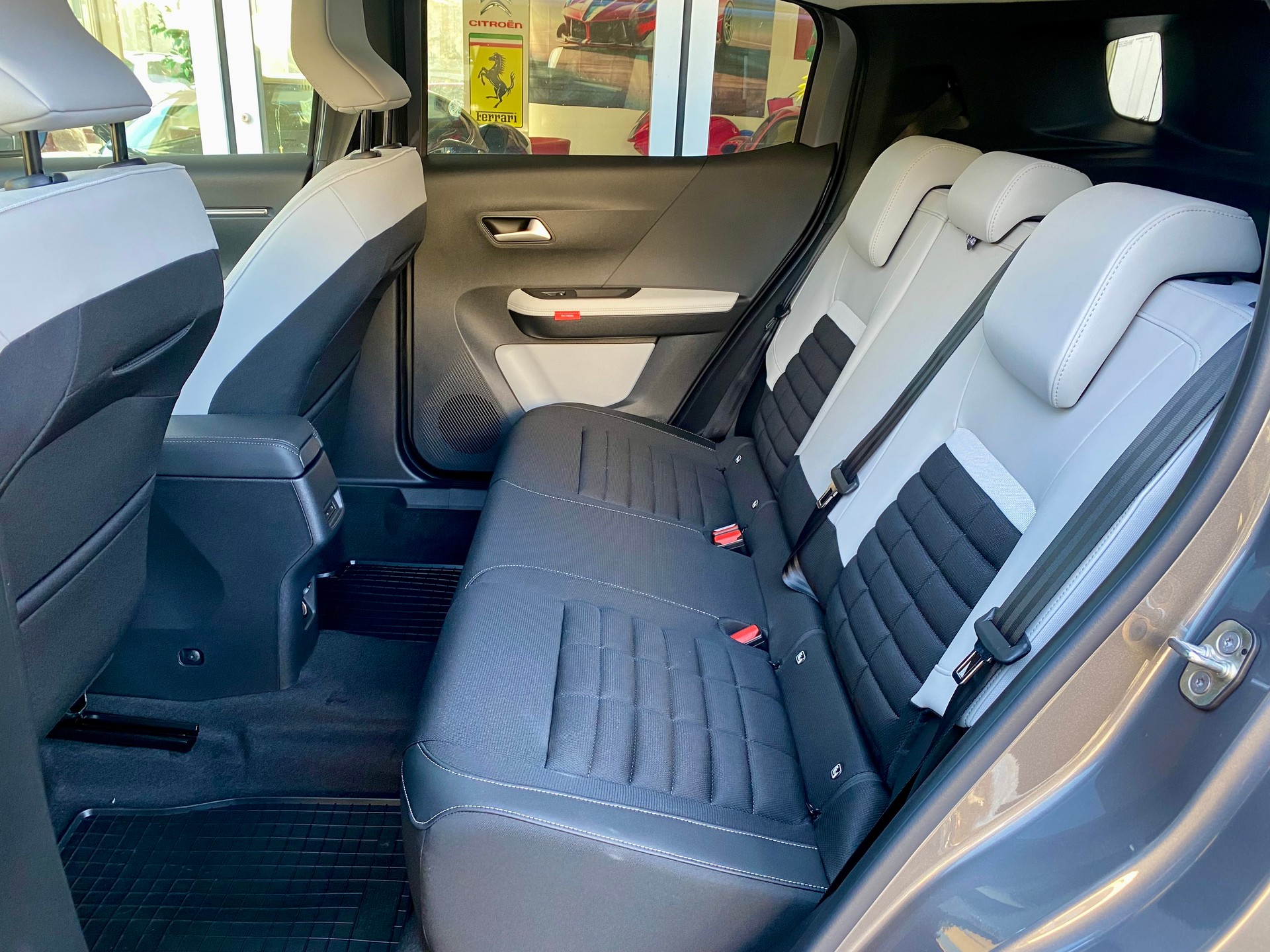 CITROEN C3 Aircross 1.2 Hybrid MAX-image-6