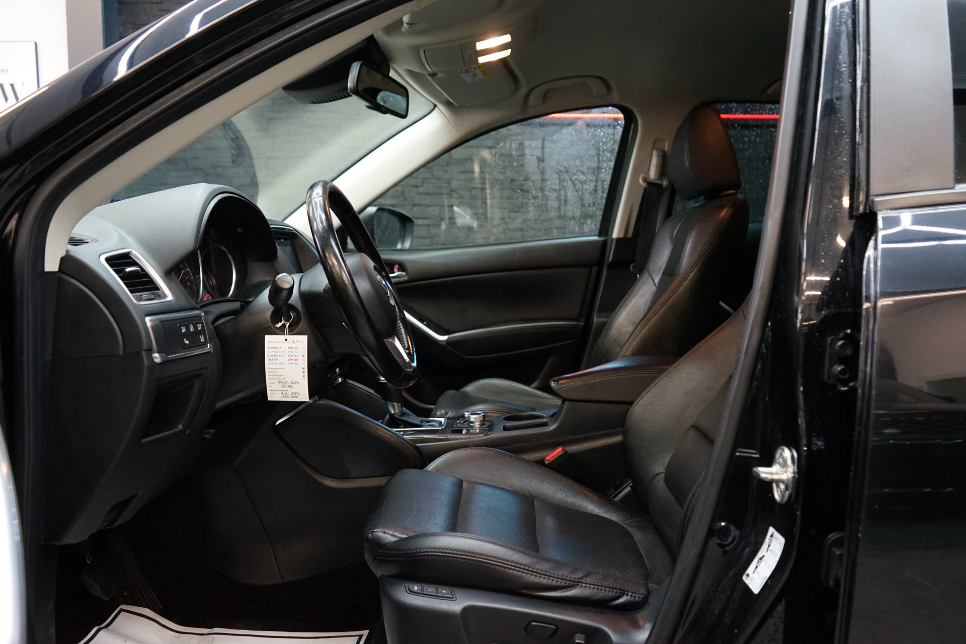 MAZDA CX-5 2.2 D HP Revolution AWD Automatic-image-5