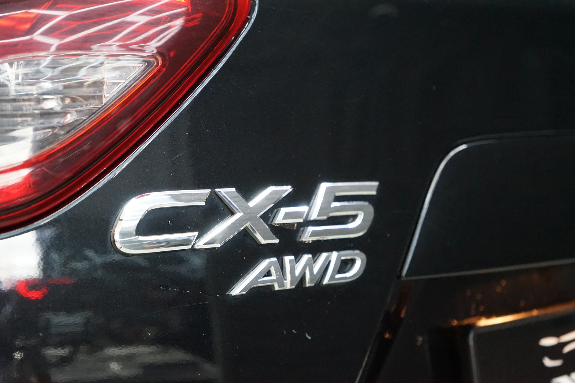 MAZDA CX-5 2.2 D HP Revolution AWD Automatic-image-3