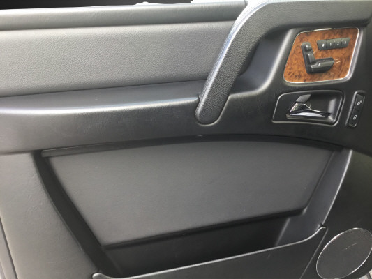 MERCEDES-BENZ G 350 BlueTEC-image-9