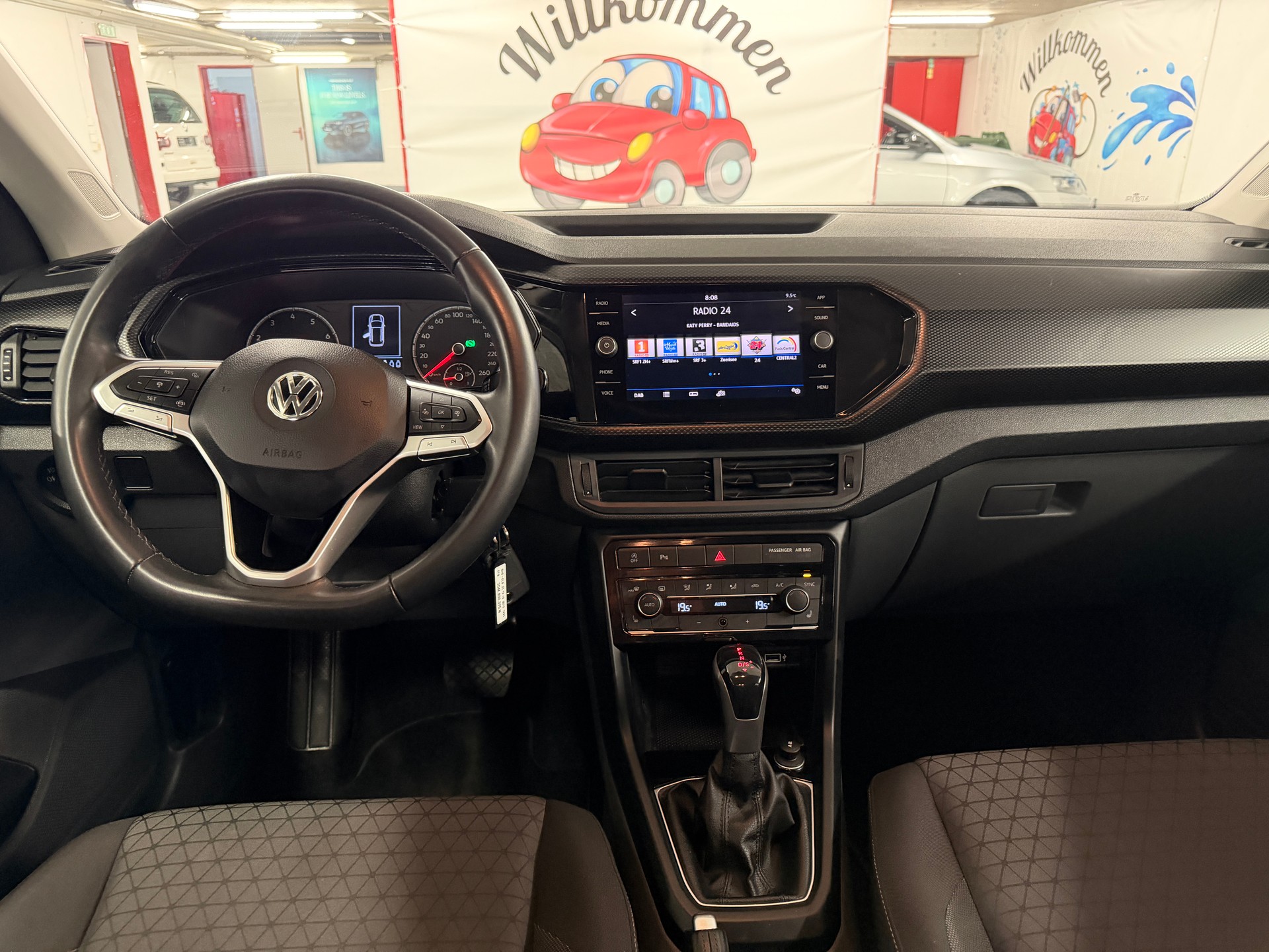 VW T-Cross 1.0 TSI Style DSG-image-10