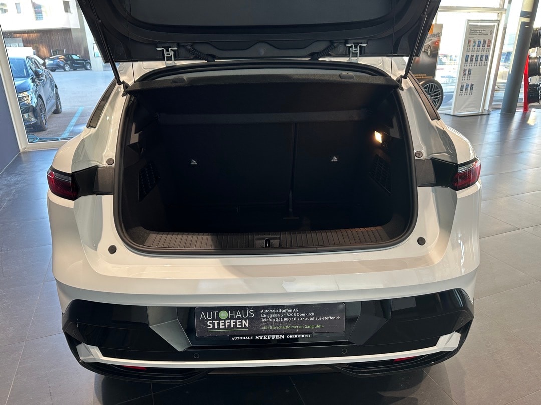 RENAULT Mégane E-TECH Equlibre-image-5