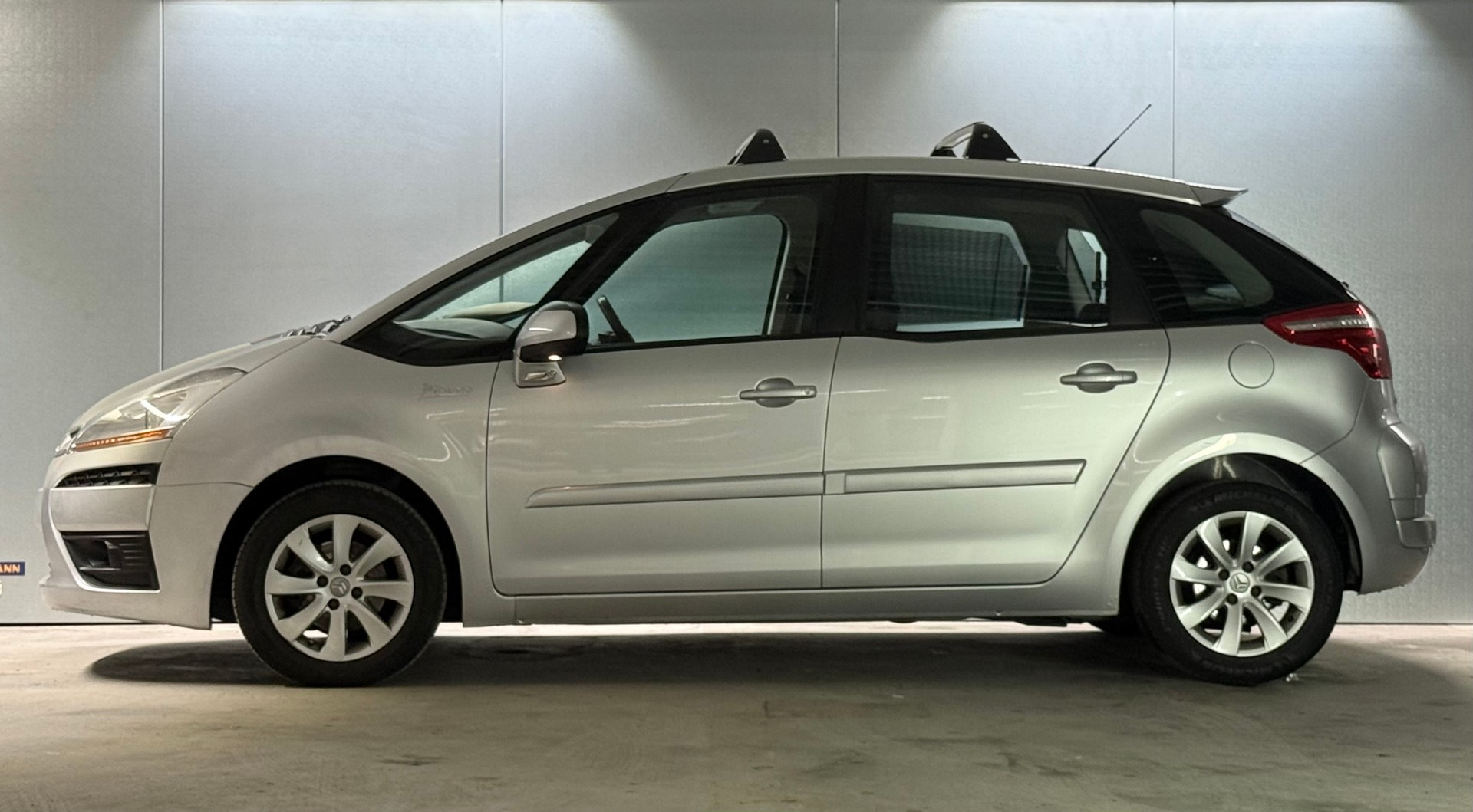 CITROEN C4 Picasso 1.6 HDI 16V Dynamique+-image-7