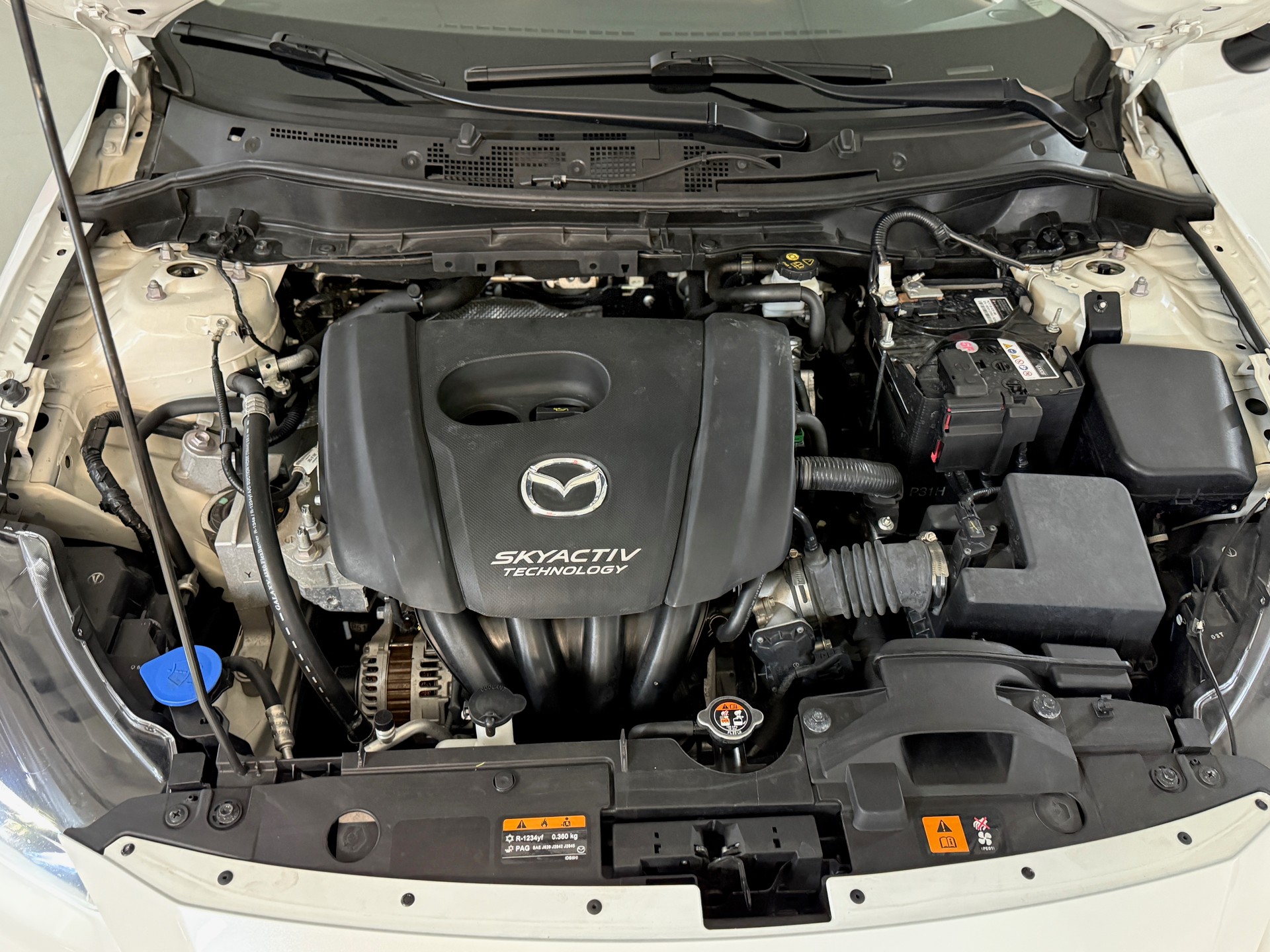 MAZDA 2 SKYACTIV-G 90 Revolution Automat-image-5