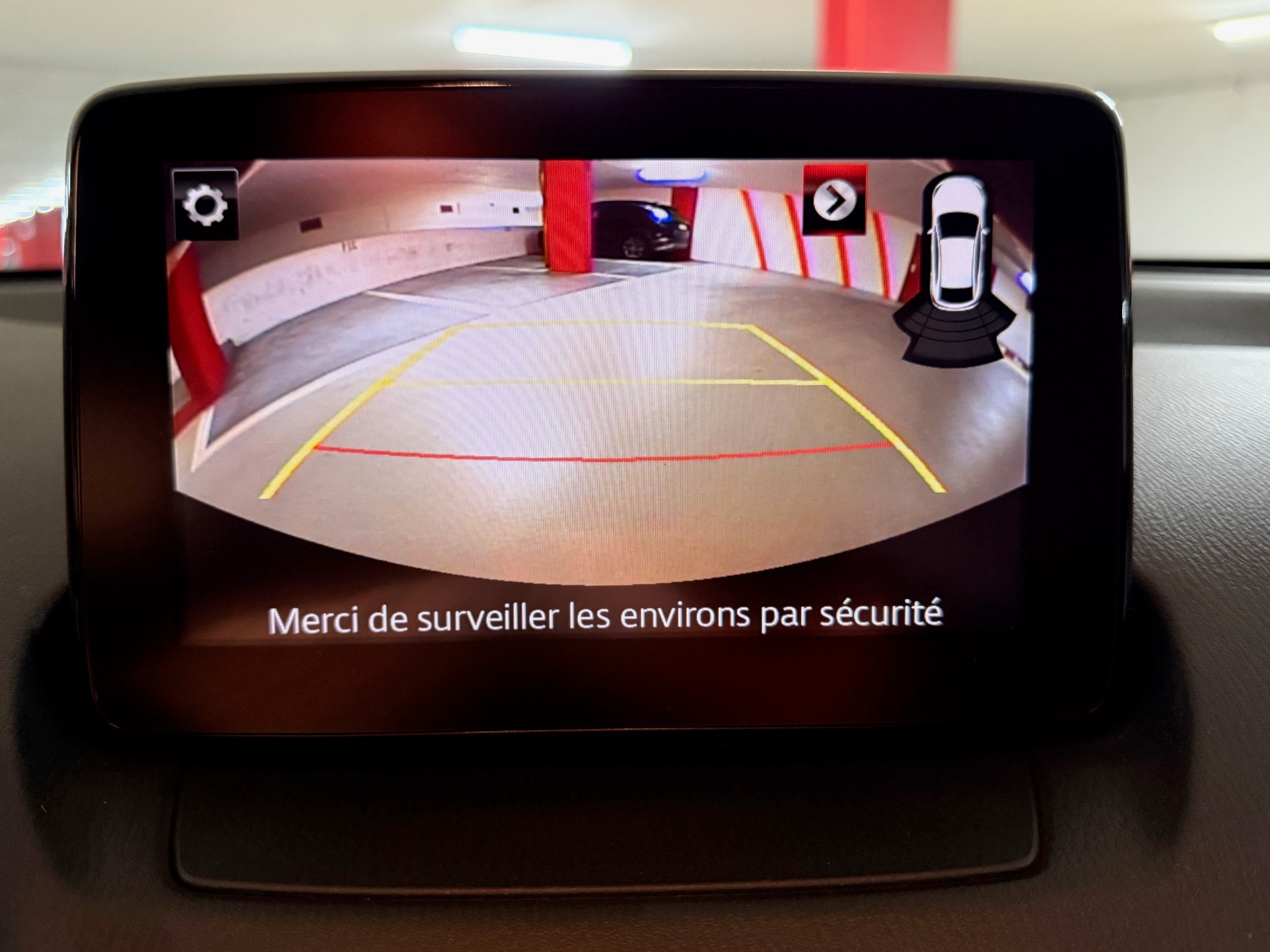 MAZDA 2 SKYACTIV-G 90 Revolution Automat-image-3