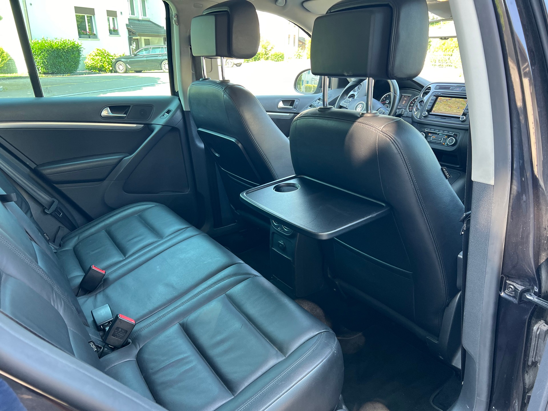 VW Tiguan 2.0 TSI Sport&Style 4Motion DSG Ledersitze-image-13
