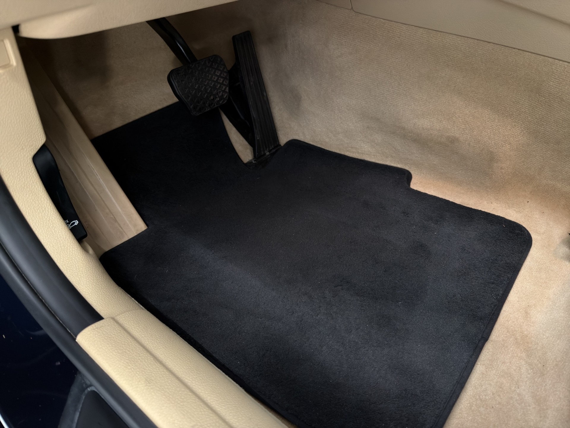 BMW 320d Steptronic Luxury-Line-image-21
