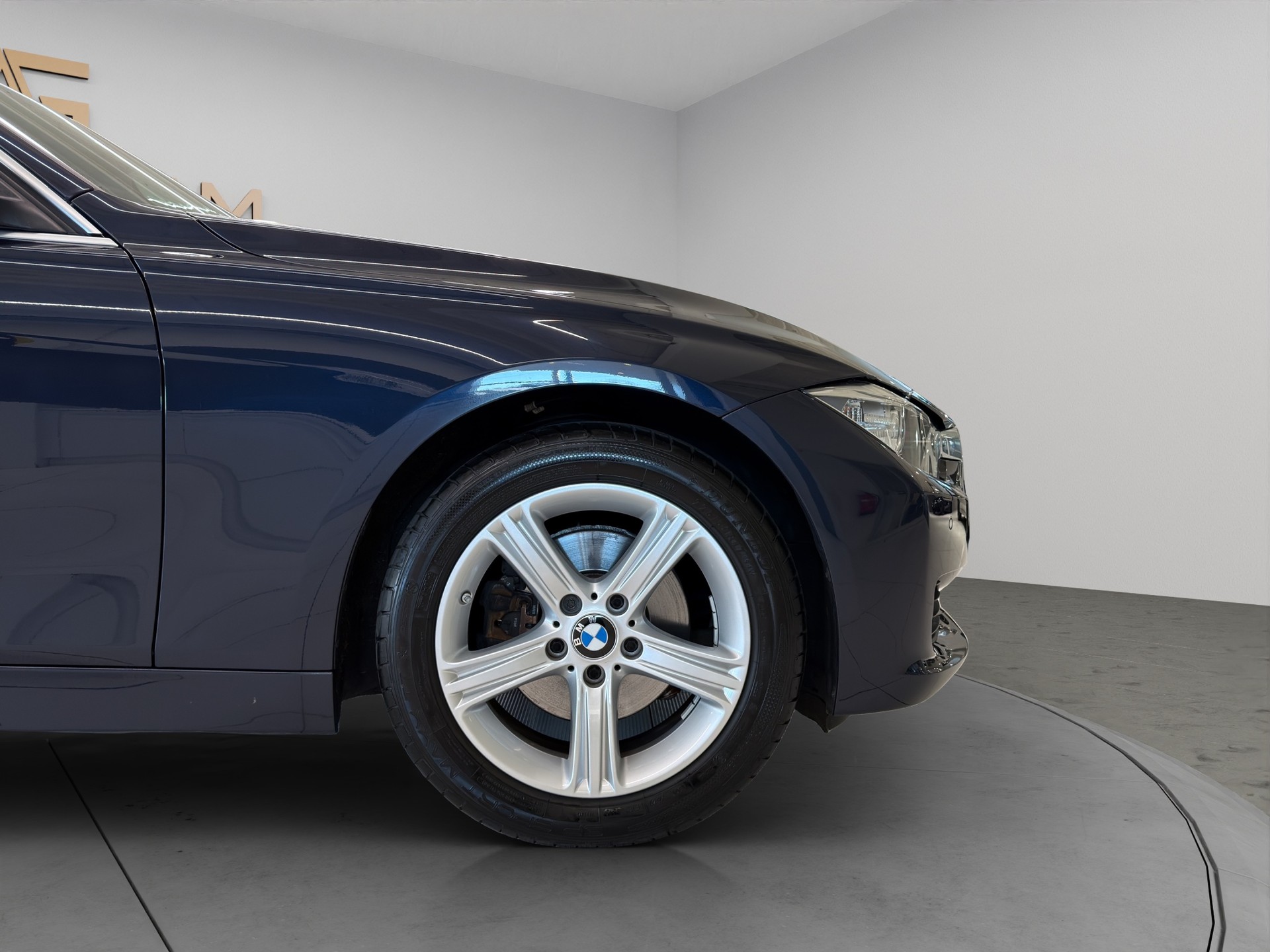 BMW 320d Steptronic Luxury-Line-image-8