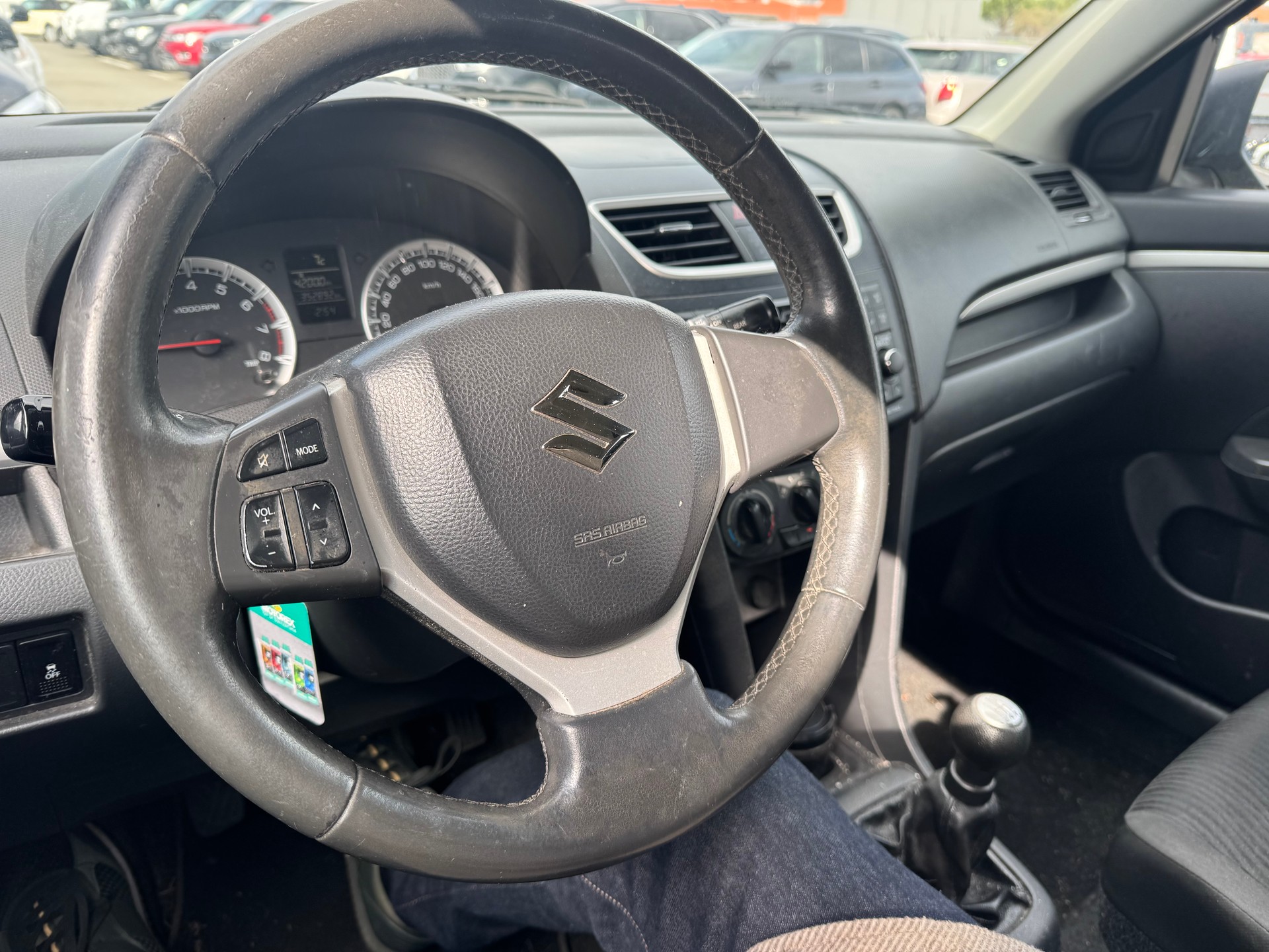 SUZUKI Swift 1.2i 16V GL-image-14