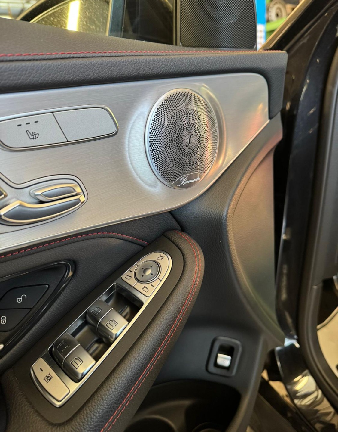 MERCEDES-BENZ GLC 43 AMG 4Matic 9G-Tronic-image-12