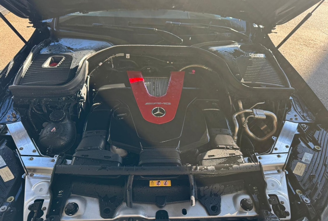 MERCEDES-BENZ GLC 43 AMG 4Matic 9G-Tronic-image-13