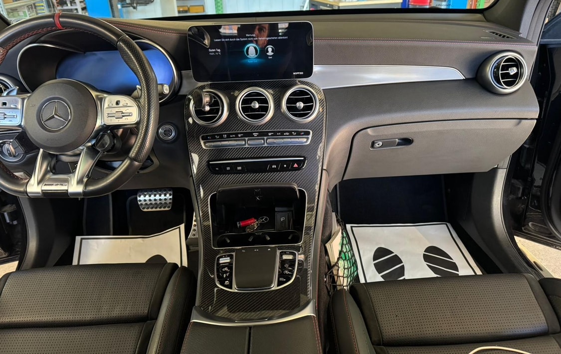 MERCEDES-BENZ GLC 43 AMG 4Matic 9G-Tronic-image-8