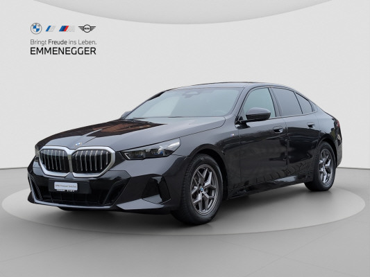 BMW 520d xDrive 48V M Sport-image-0