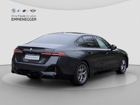 BMW 520d xDrive 48V M Sport-image-3